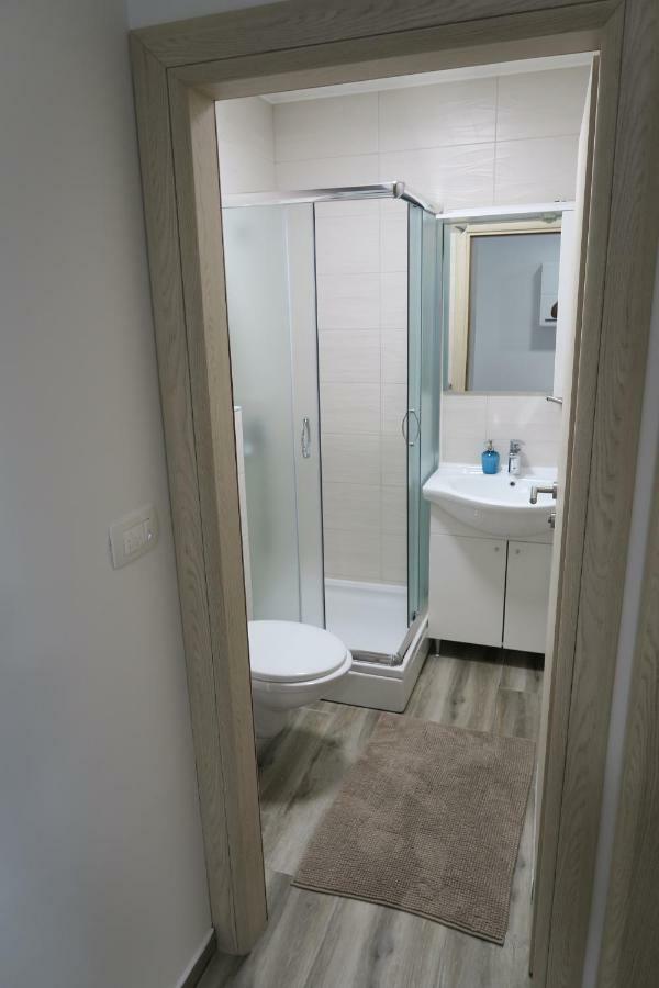Family Apartment 巴斯卡 外观 照片